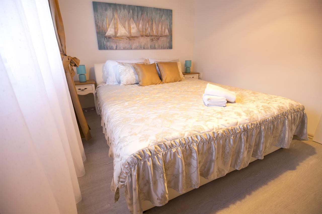 Apartament Corner Of Joy Vis Zewnętrze zdjęcie